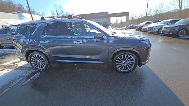 2024 Hyundai PALISADE Vehicle Photo in Pleasant Hills, PA 15236