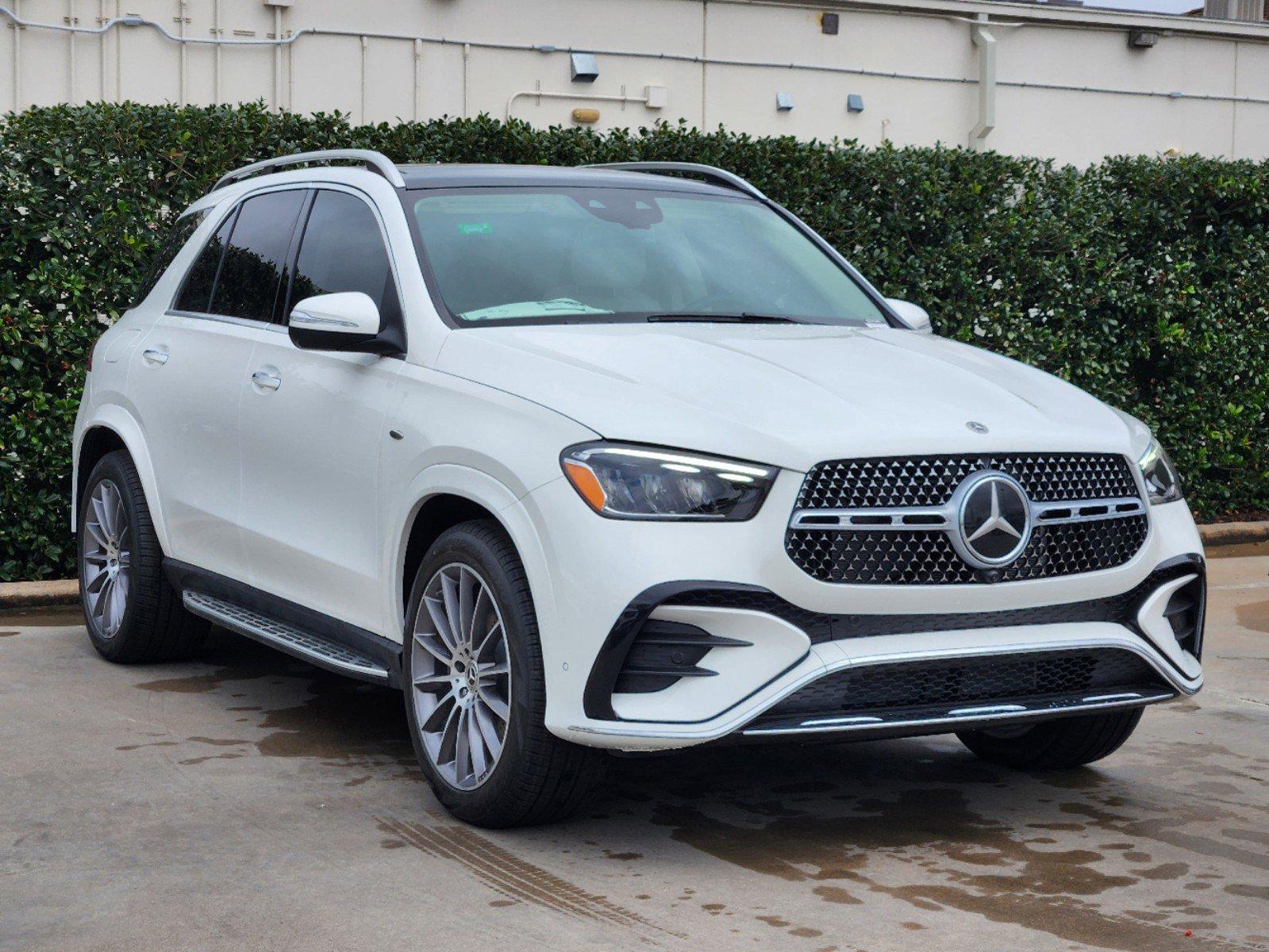 2025 Mercedes-Benz GLE Vehicle Photo in HOUSTON, TX 77079