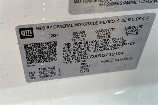 2025 GMC Sierra 1500 Vehicle Photo in ELK GROVE, CA 95757-8703