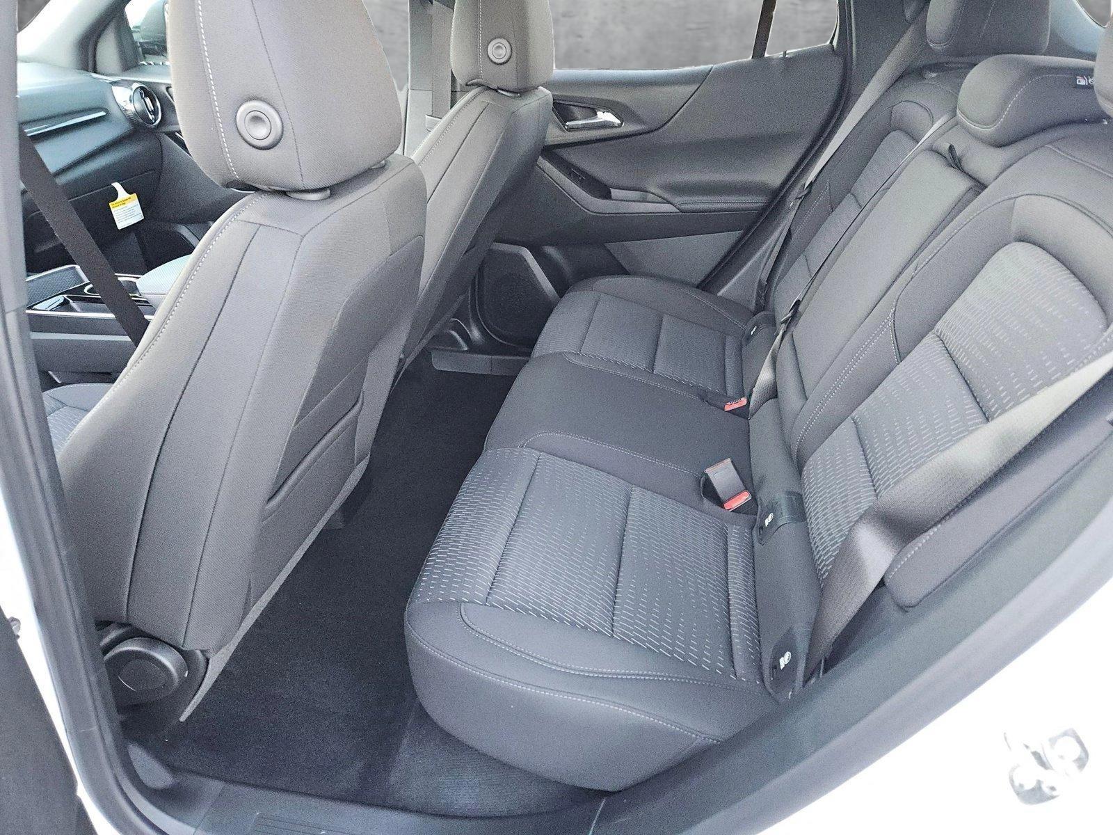 2025 Chevrolet Equinox Vehicle Photo in MESA, AZ 85206-4395