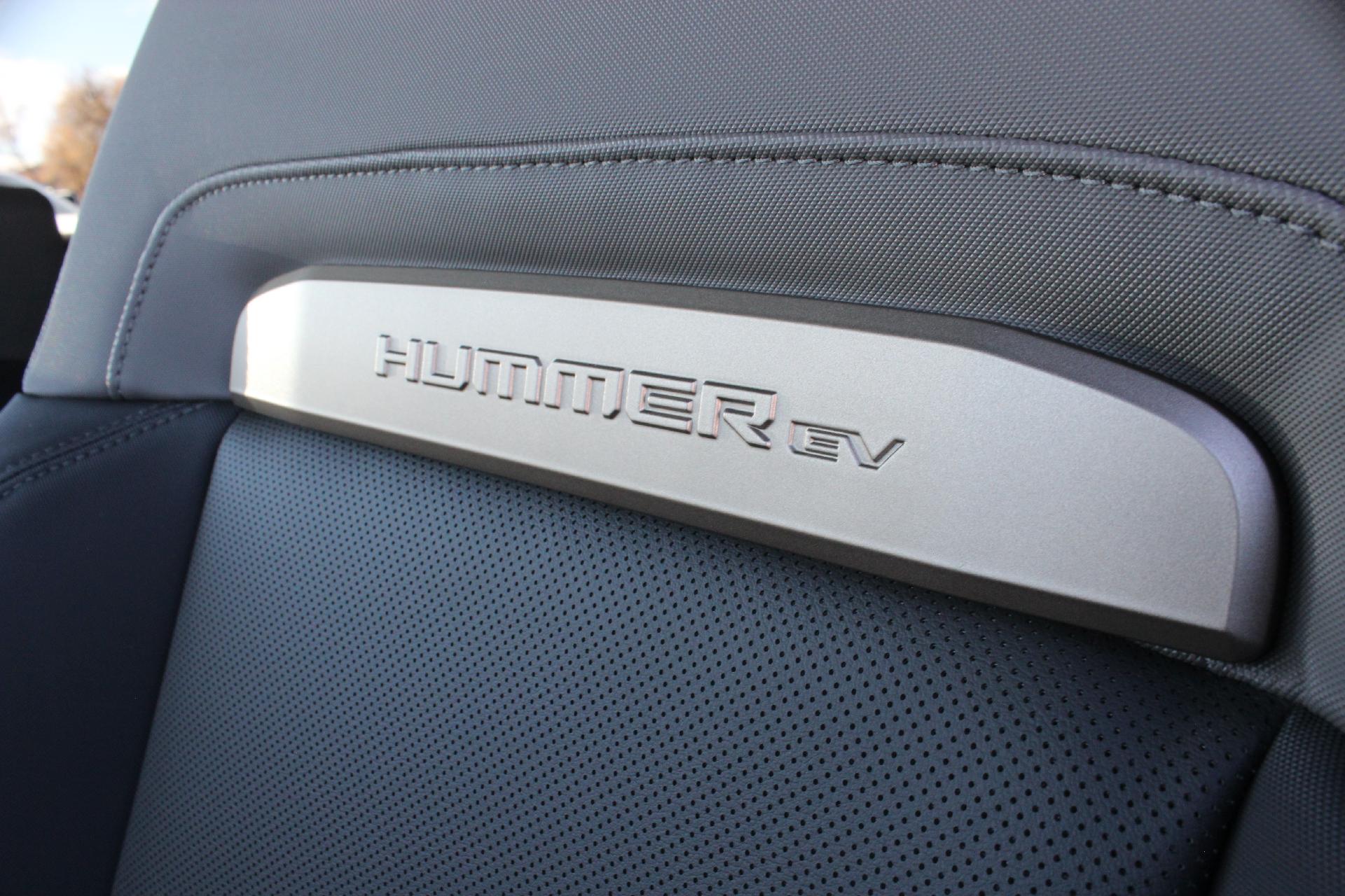2025 GMC HUMMER EV SUV Vehicle Photo in AURORA, CO 80012-4011
