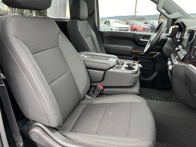2024 GMC Sierra 3500 HD Vehicle Photo in TULLY, NY 13159-3159