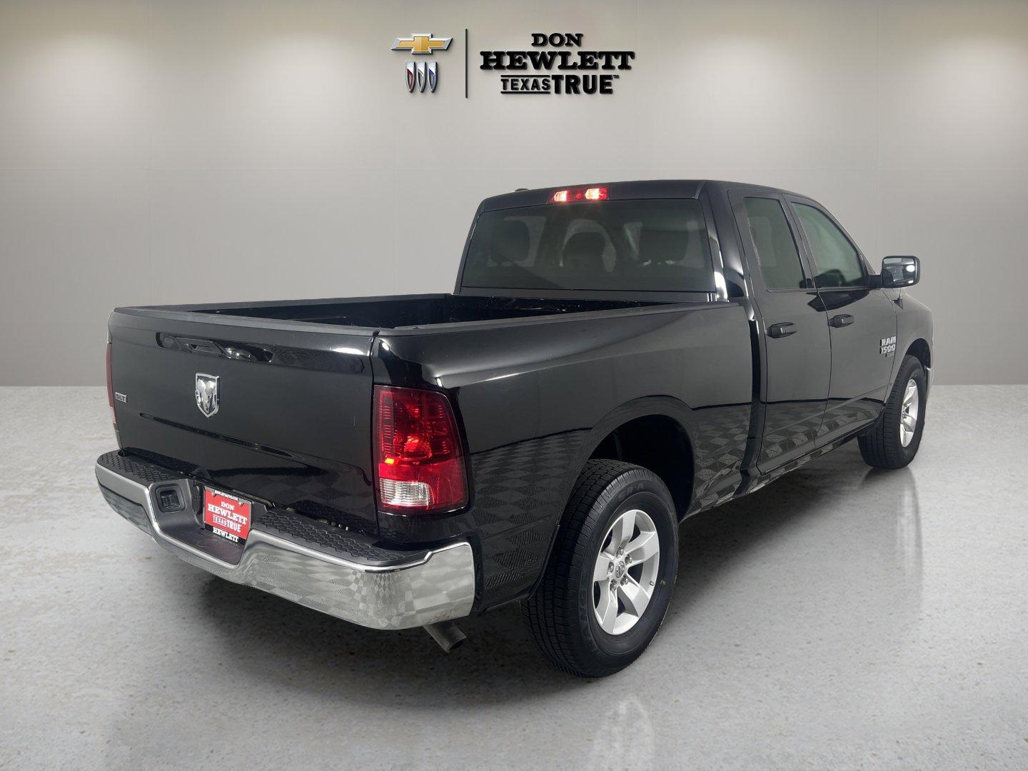 2024 Ram 1500 Classic Vehicle Photo in GEORGETOWN, TX 78626-7508