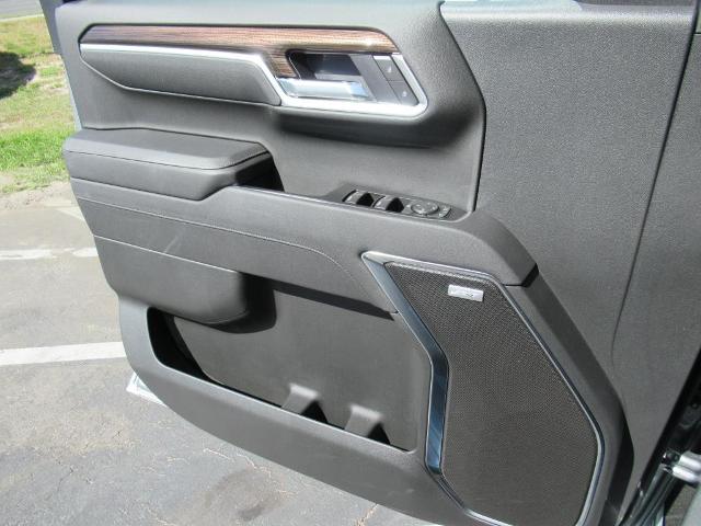 2025 Chevrolet Silverado 1500 Vehicle Photo in LEESBURG, FL 34788-4022