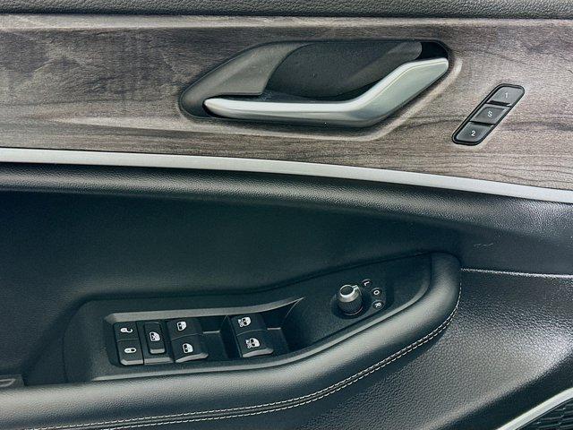 2022 Jeep Grand Cherokee L Vehicle Photo in Doylsetown, PA 18901