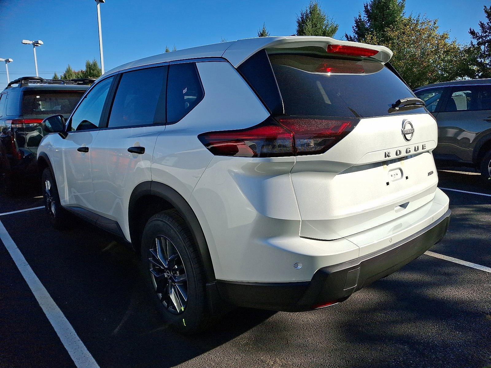 2025 Nissan Rogue Vehicle Photo in Mechanicsburg, PA 17050-2306