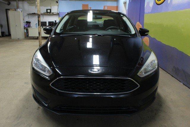 Used 2016 Ford Focus SE with VIN 1FADP3F26GL365191 for sale in Saint Johns, MI
