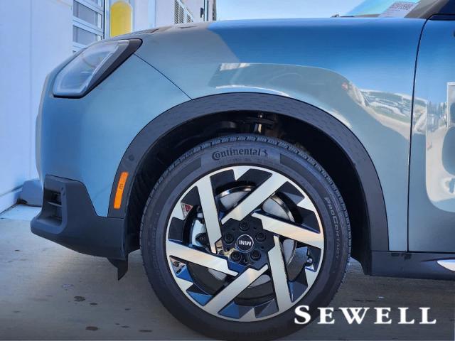 2025 MINI Hybrid Countryman ALL4 Vehicle Photo in PLANO, TX 75024