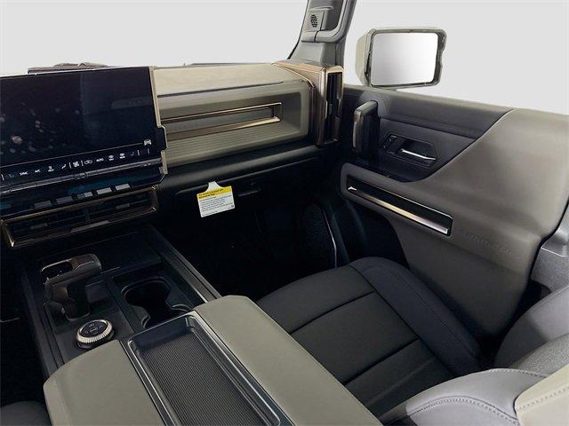 2025 GMC HUMMER EV SUV Vehicle Photo in PUYALLUP, WA 98371-4149