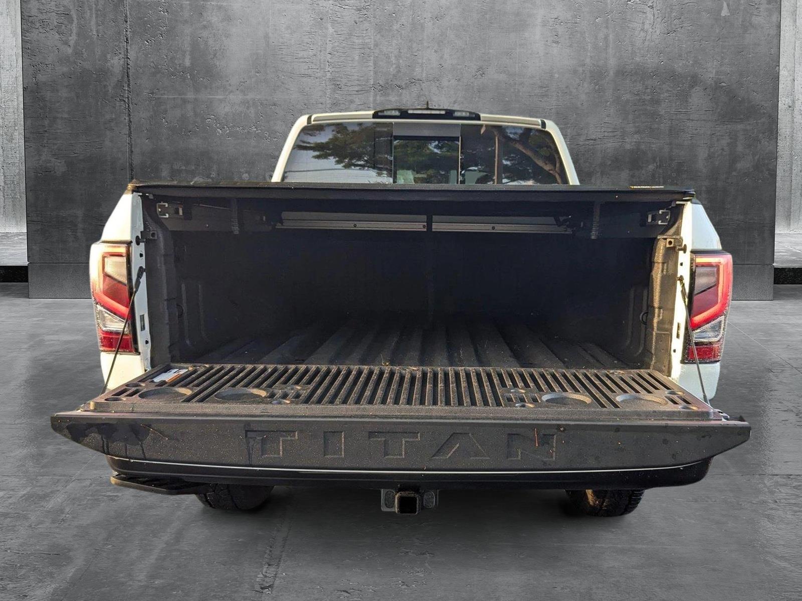 2024 Nissan Titan Vehicle Photo in Miami, FL 33135
