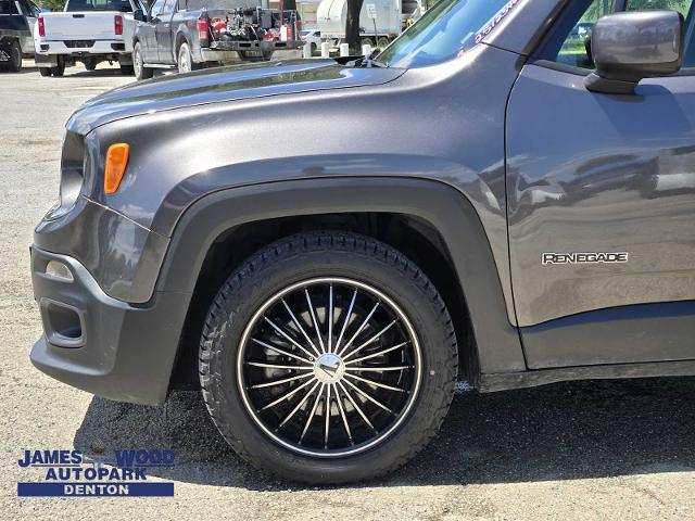 2017 Jeep Renegade Vehicle Photo in DENTON, TX 76210-9321