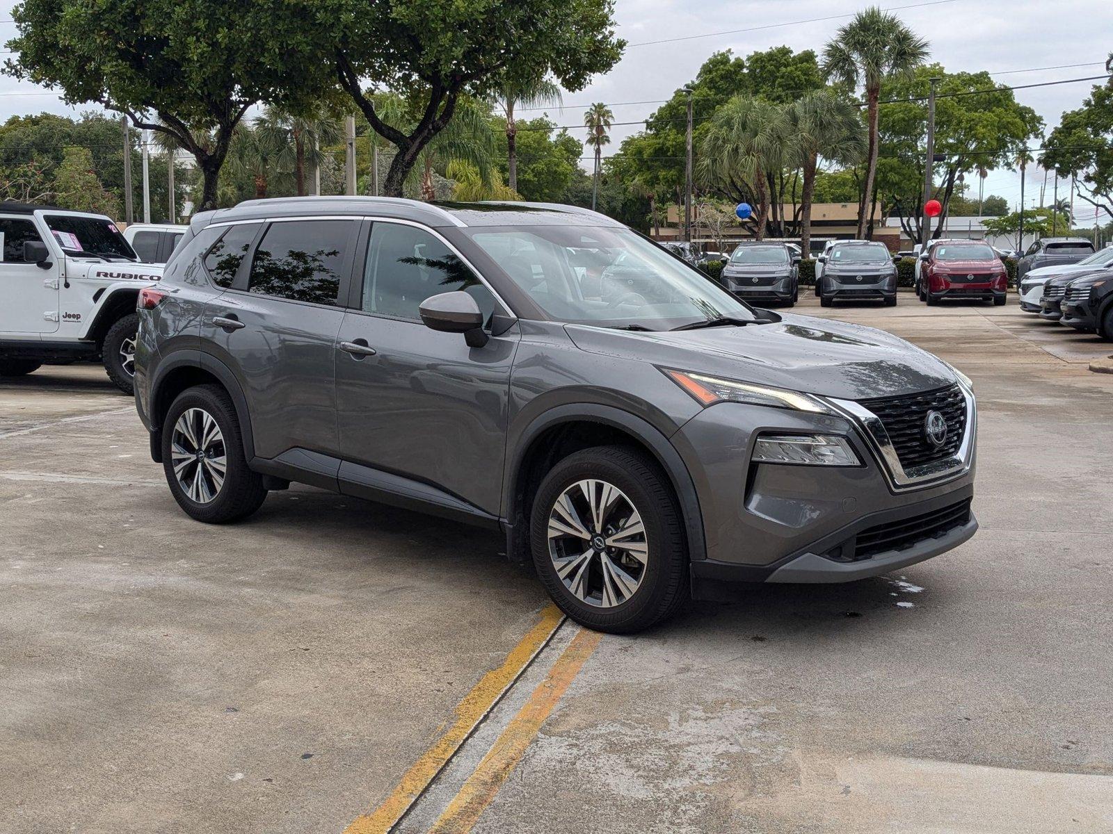 2022 Nissan Rogue Vehicle Photo in Pembroke Pines , FL 33084