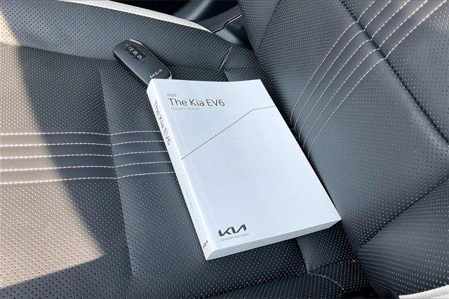 2023 Kia EV6 Vehicle Photo in INDEPENDENCE, MO 64055-1314