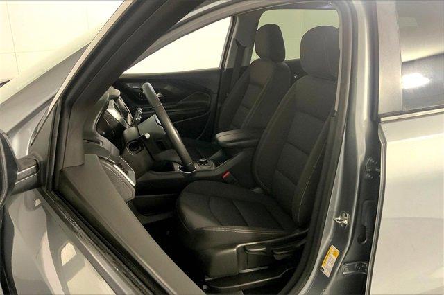 2024 GMC Terrain Vehicle Photo in KANSAS CITY, MO 64114-4545