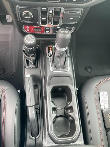 2025 Jeep Wrangler Vehicle Photo in Kaukauna, WI 54130