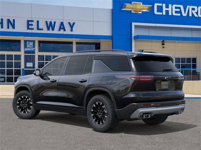 2025 Chevrolet Traverse Vehicle Photo in ENGLEWOOD, CO 80113-6708