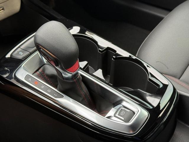 2025 Chevrolet Trax Vehicle Photo in COLUMBIA, MO 65203-3903