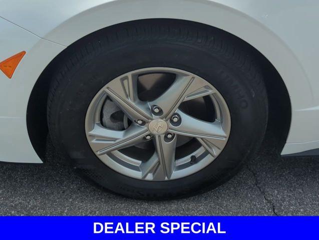 2023 Hyundai SONATA Vehicle Photo in Merrillville, IN 46410