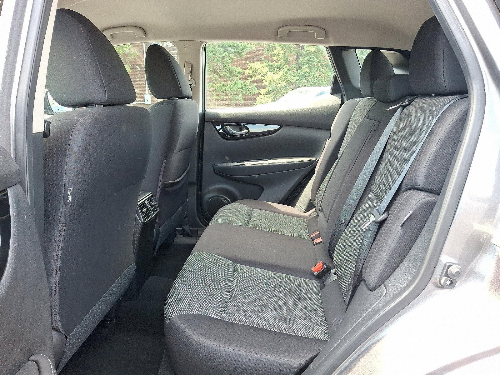2022 Nissan Rogue Sport Vehicle Photo in Harrisburg, PA 17111-1033