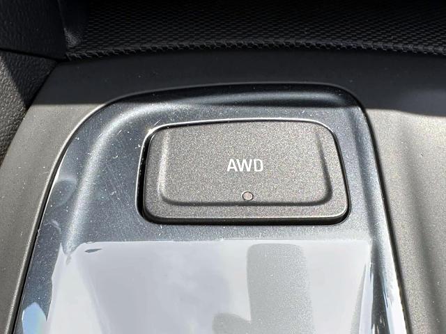 2022 Chevrolet Equinox Vehicle Photo in Roslyn, NY 11576