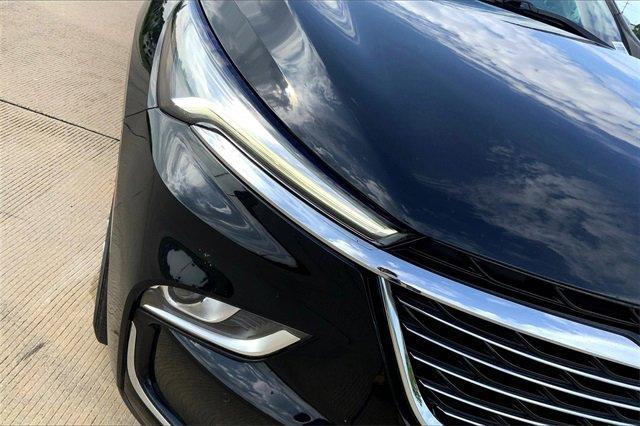 2023 Buick Enclave Vehicle Photo in TOPEKA, KS 66609-0000
