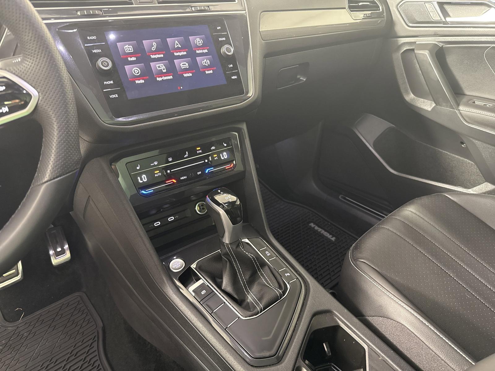 2024 Volkswagen Tiguan Vehicle Photo in Georgetown, TX 78626