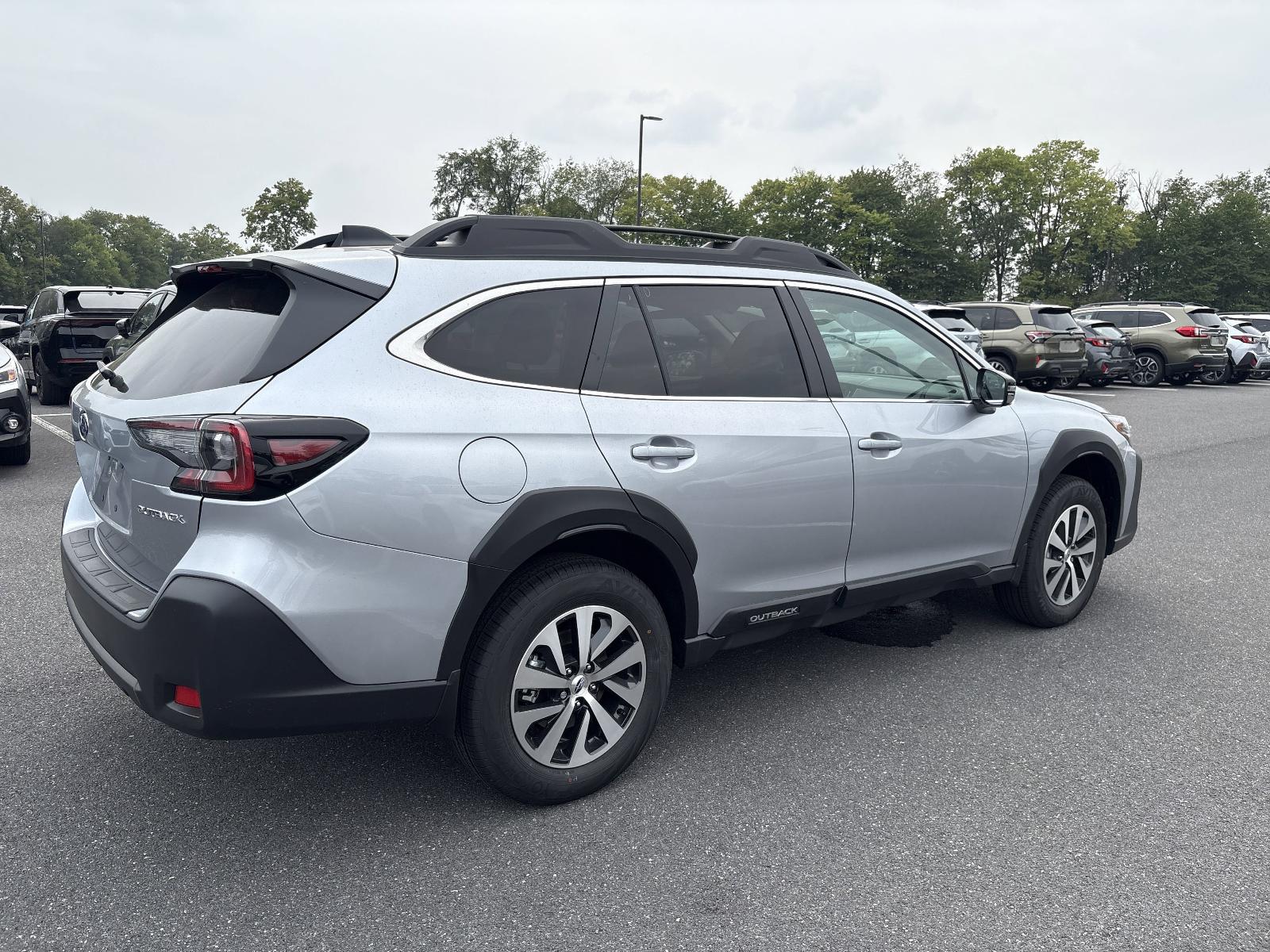 2025 Subaru Outback Vehicle Photo in Mechanicsburg, PA 17050