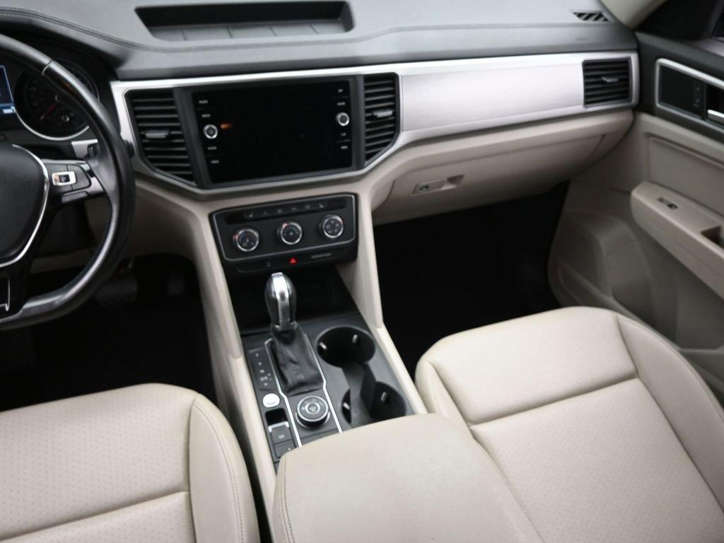 2018 Volkswagen Atlas Vehicle Photo in Marion, IA 52302
