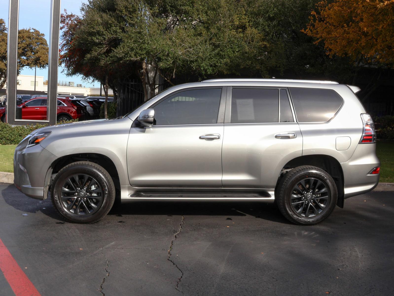 2022 Lexus GX 460 Vehicle Photo in DALLAS, TX 75209-3095