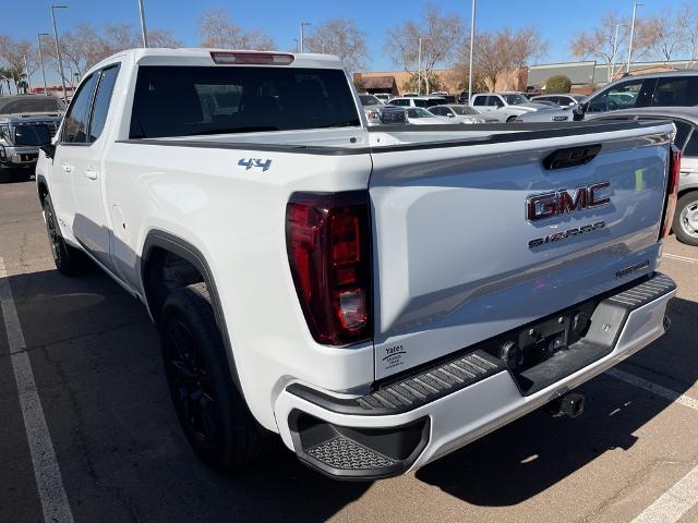 2024 GMC Sierra 1500 Vehicle Photo in GOODYEAR, AZ 85338-1310