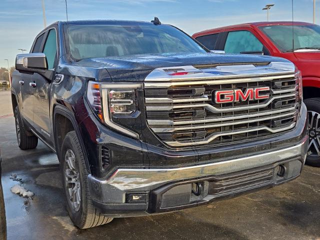 2024 GMC Sierra 1500 Vehicle Photo in CROSBY, TX 77532-9157