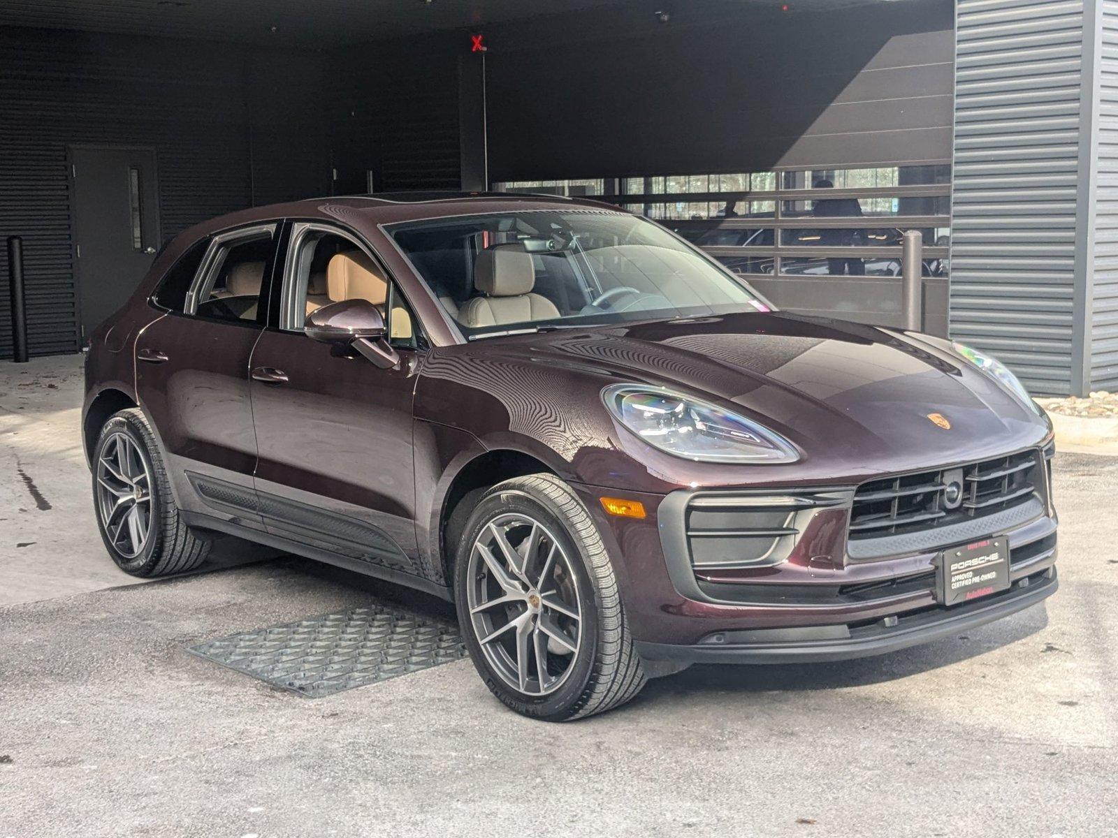 2024 Porsche Macan Vehicle Photo in Towson, MD 21204