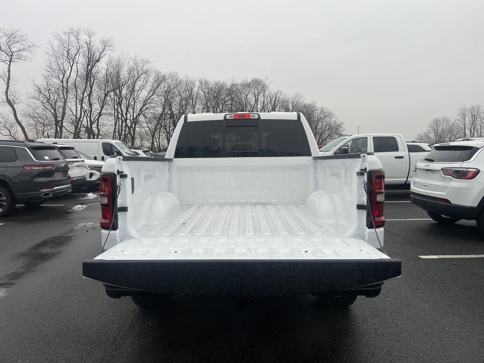 2025 Ram 1500 Vehicle Photo in Mechanicsburg, PA 17050-1707