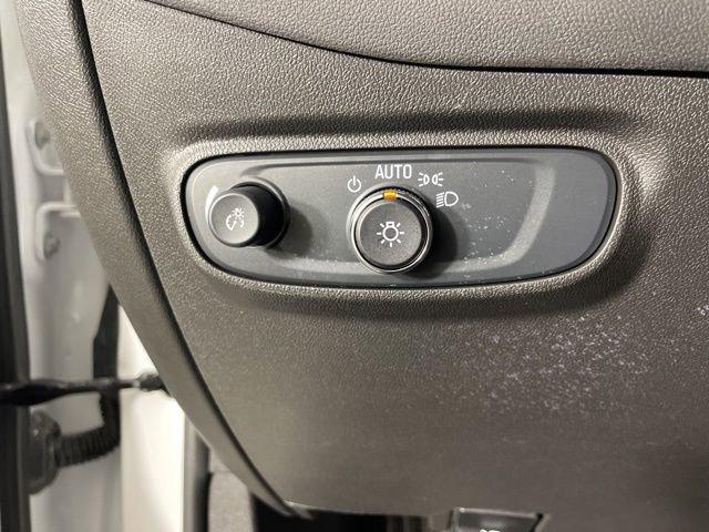 2024 Chevrolet Equinox Vehicle Photo in PHOENIX, AZ 85014-3381