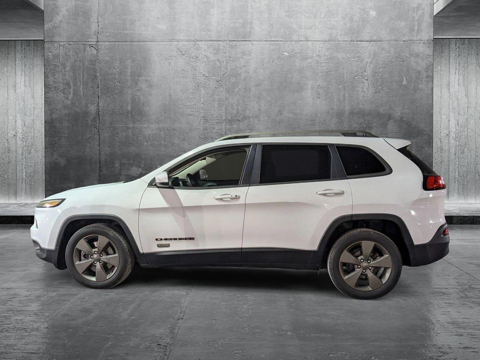 2016 Jeep Cherokee Vehicle Photo in MIAMI, FL 33134-2699