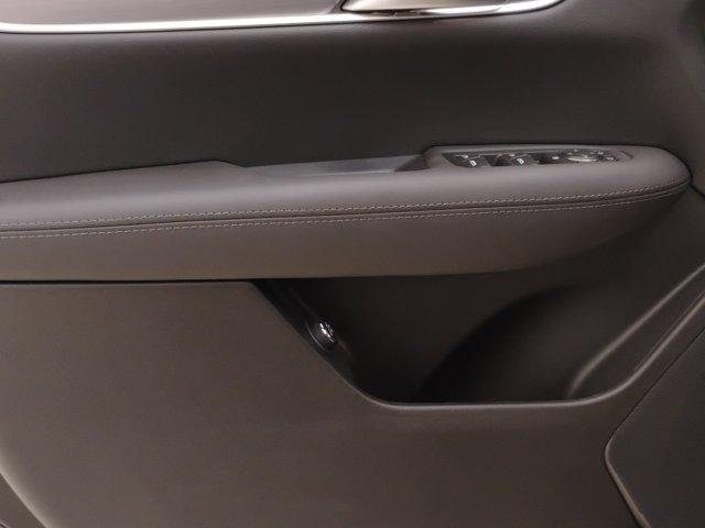 2025 Cadillac XT5 Vehicle Photo in PINEVILLE, NC 28134-8495