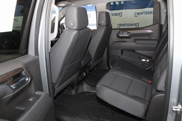 2025 Chevrolet Silverado 1500 Vehicle Photo in SAINT CLAIRSVILLE, OH 43950-8512
