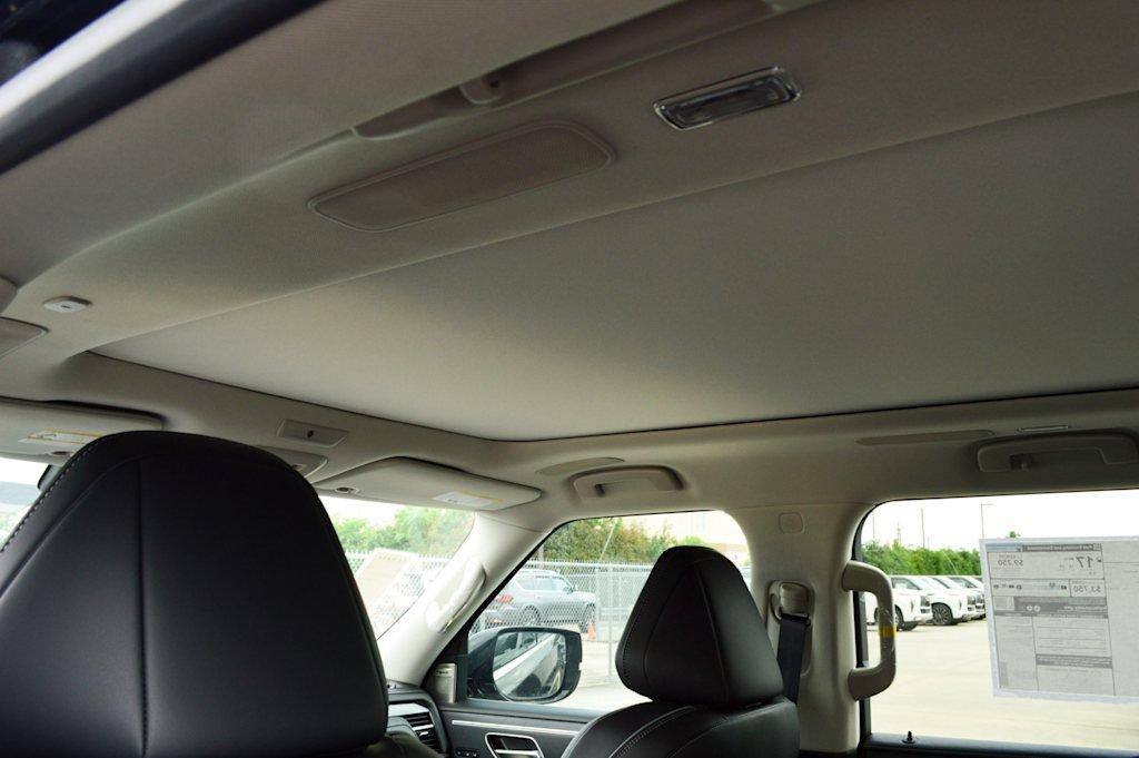 2025 INFINITI QX80 Vehicle Photo in Houston, TX 77090