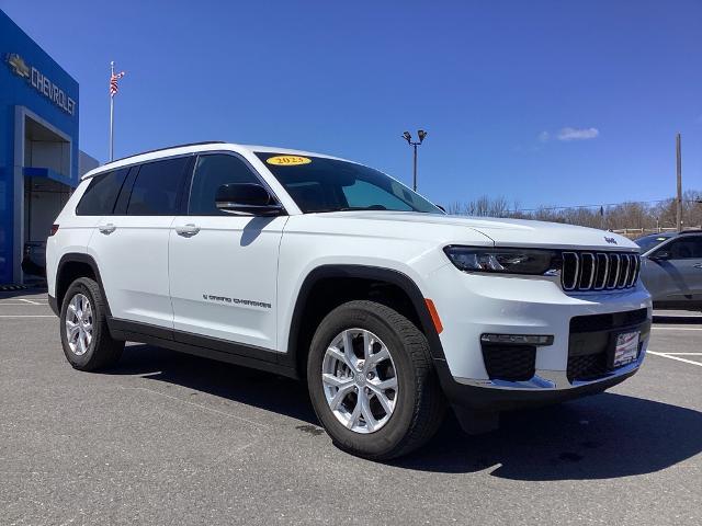 2023 Jeep Grand Cherokee L Vehicle Photo in Gardner, MA 01440
