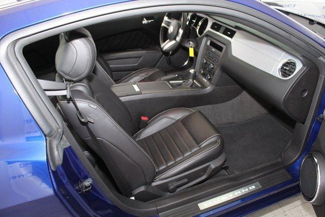 2013 Ford Mustang Vehicle Photo in SAINT CLAIRSVILLE, OH 43950-8512