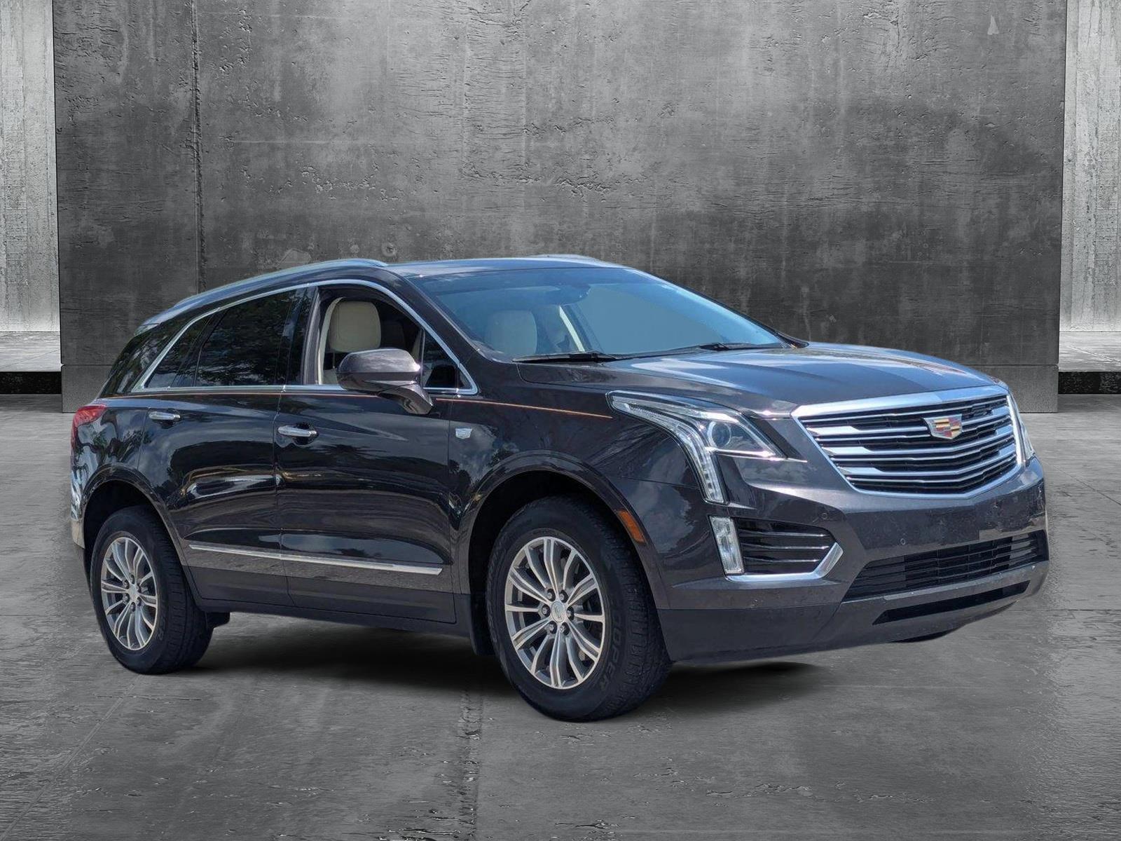 2017 Cadillac XT5 Vehicle Photo in GREENACRES, FL 33463-3207