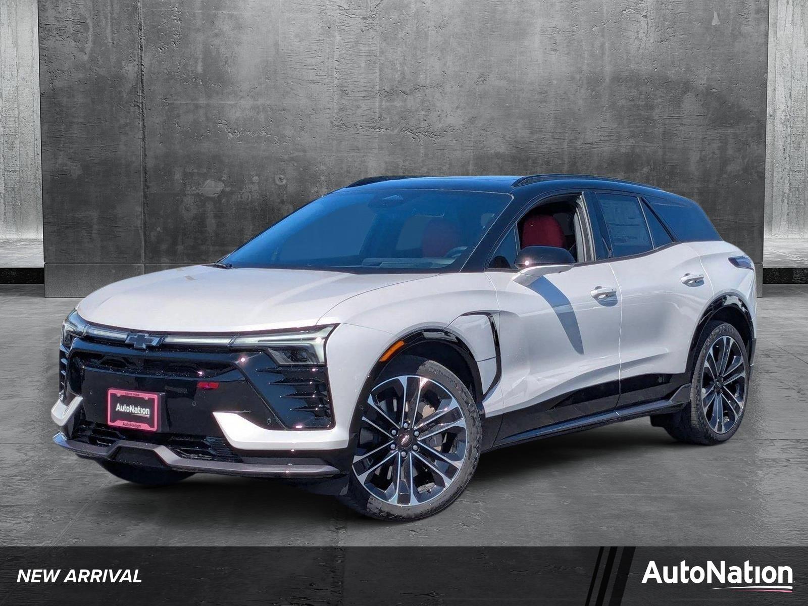 2025 Chevrolet Blazer EV Vehicle Photo in VALENCIA, CA 91355-1705