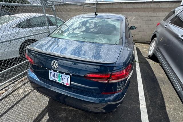 2020 Volkswagen Passat Vehicle Photo in ELK GROVE, CA 95757-8703