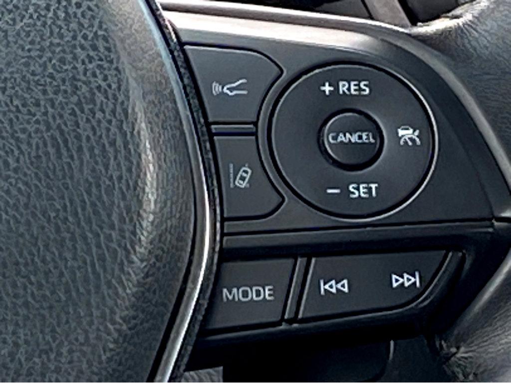 2020 Toyota Camry Vehicle Photo in POOLER, GA 31322-3252