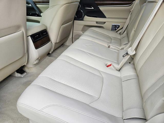 2020 Lexus LX 570 Vehicle Photo in FORT WORTH, TX 76132