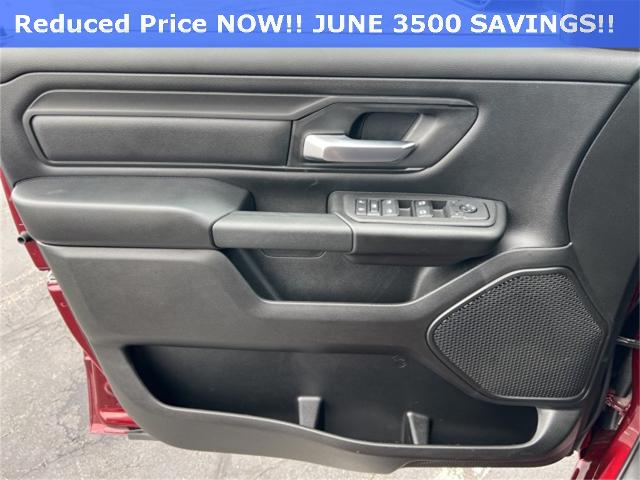 2025 Ram 1500 Vehicle Photo in GREEN BAY, WI 54304-5303