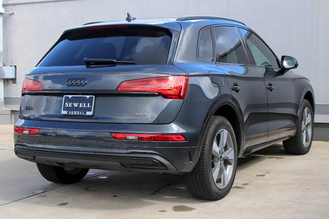 2024 Audi Q5 Vehicle Photo in SUGAR LAND, TX 77478