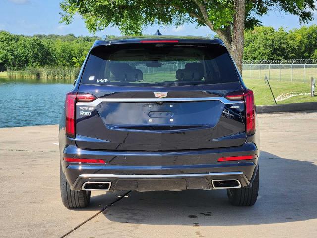 2022 Cadillac XT6 Vehicle Photo in DENTON, TX 76210-9321