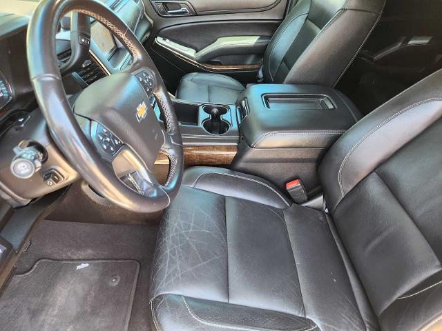 2019 Chevrolet Suburban Vehicle Photo in DENTON, TX 76210-9321