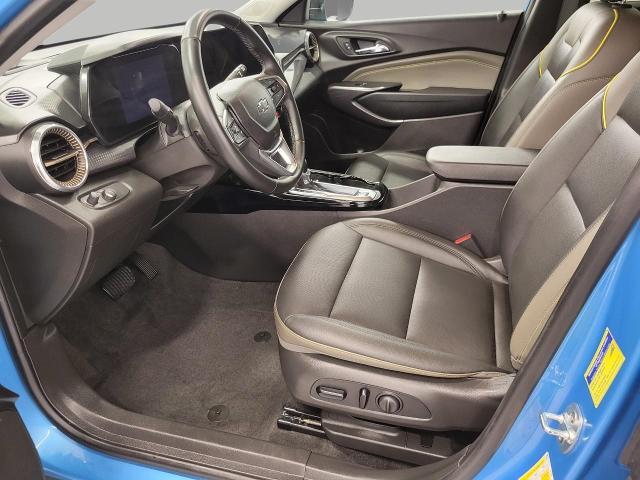 2025 Chevrolet Trax Vehicle Photo in APPLETON, WI 54914-4656